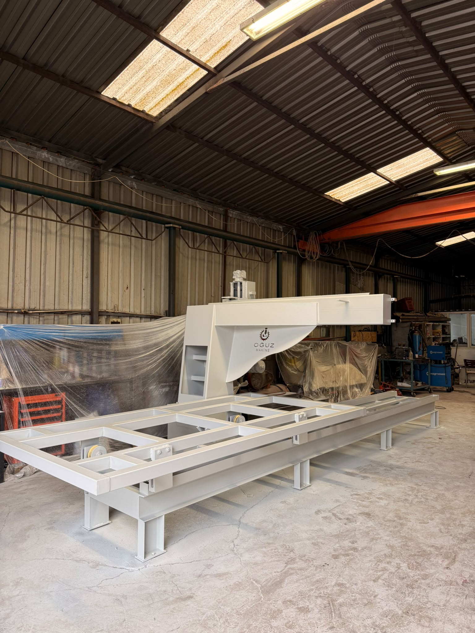 OGUZ MAKINE workshop photo 4